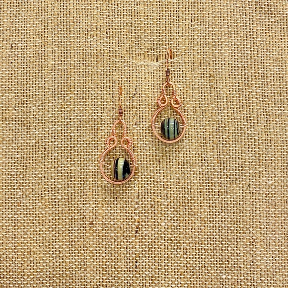HANDMADE Vintage Glass Bead Hand Wrapped with Hand Hammered Bare Copper Earrings - Picture 10 of 10